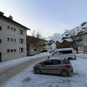  Appartement Lanslebourg-mont-cenis, 3 Pièces, 5 Personnes - Fr-1-508-253